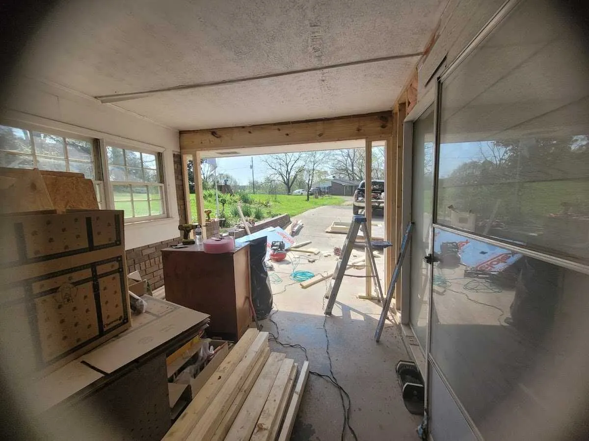 Air movers and dehumidifier for Drying & Dehumidification in Attica